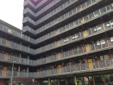 2 bedroom apartment to rent - Photo 2