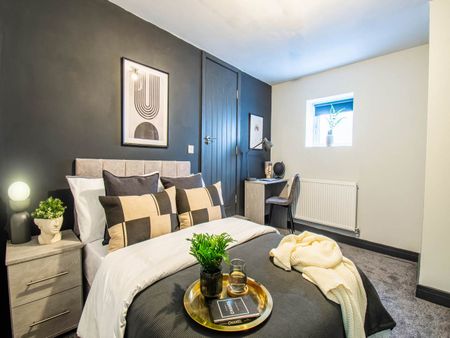 Highfield Avenue (room 1), Wortley, Leeds - Photo 5