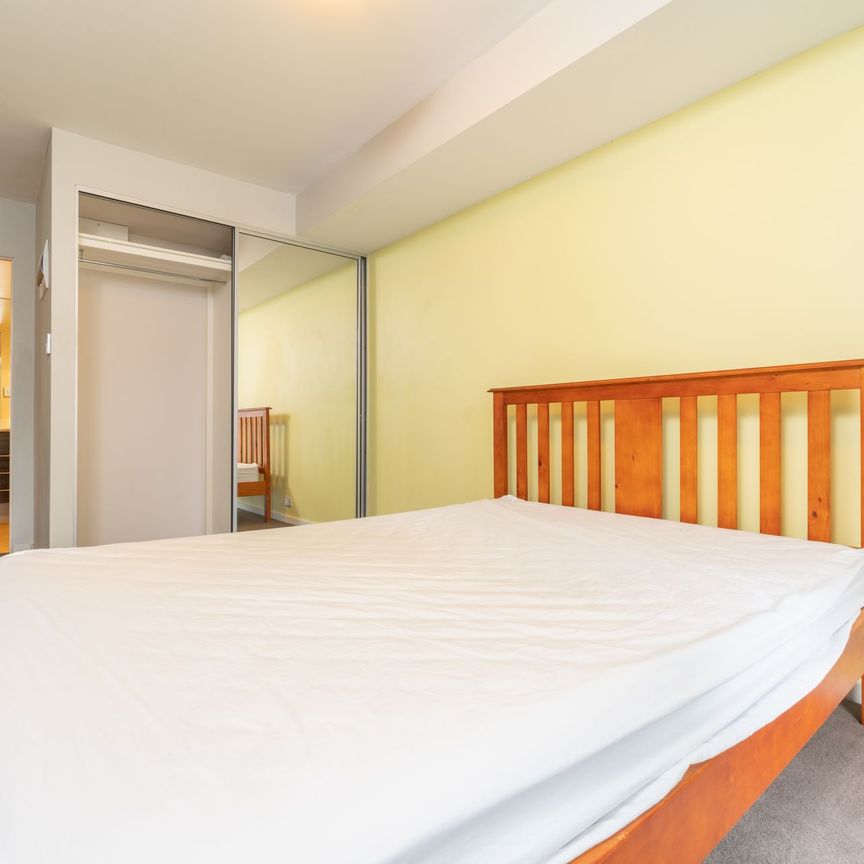 Location Location Location !!!!@700 Per Week - Photo 1