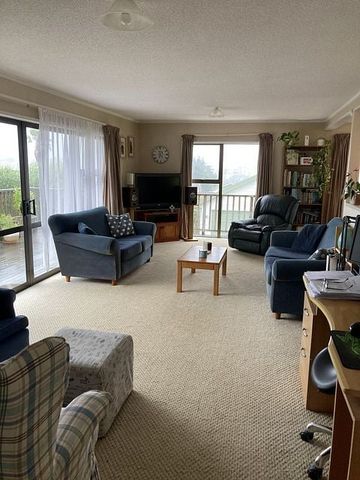 Family Home with Garden - close to Kingsway! - Photo 5
