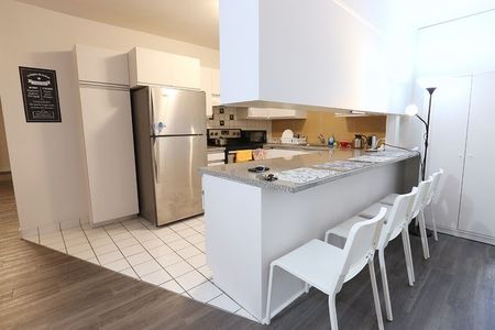 Master Room & Semi Ensuite Bath - Guy & Concordia - Photo 5