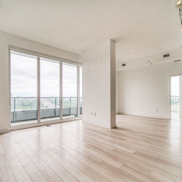 For Lease - 117 McMahon Drive Unit# 2102, Toronto, Ontario - Photo 1