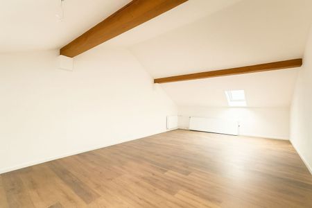 Erstvermietung nach Kernsanierung – stylish 2.5-room penthouse apartments in Grenchen - Foto 3