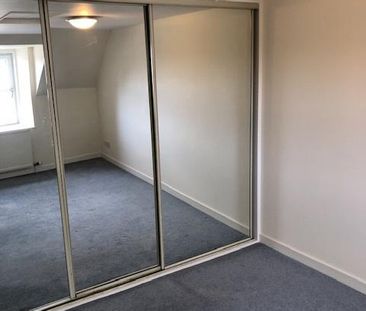 3 bedroom maisonette to rent - Photo 1