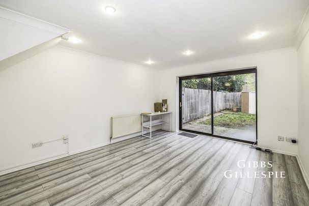 2 bedroom terraced house to rent - Photo 1