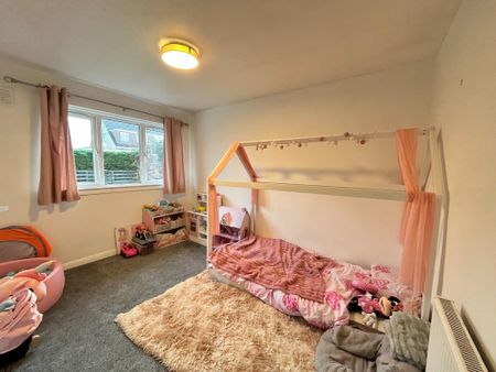 2 bedroom semi-detached house to rent - Photo 4