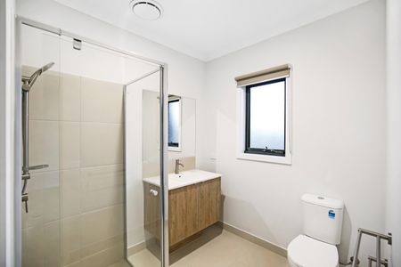 7 Vicosa Drive, Armstrong Creek VIC 3217 - House For Rent | Domain - Photo 3
