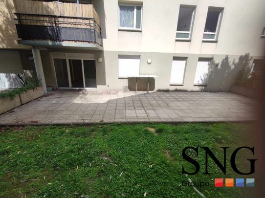 T3 AVEC GRANDE TERRASSE ET PARKING - Photo 1