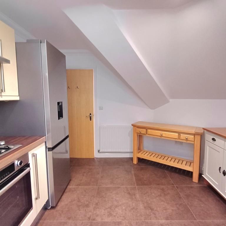 2 bedroom apartment to rent - Photo 1