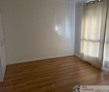 2 / 7 Vera Court, Dandenong - Photo 2