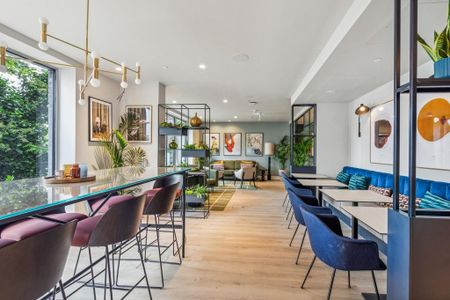 Studio to rent - Photo 2