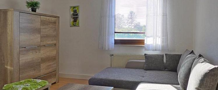 (EF0422_M) Dresden: Dohna, möblierte 2-Zimmer-Wohnung in einer ruhigen Seitenstraße, Wohnhaus mit Garten, WLAN inklusive - Photo 1