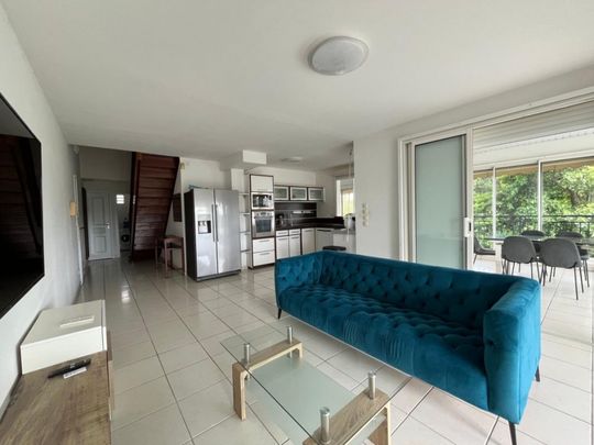 Location Appartement 141.93m² 4 pièces Fort de france - Photo 1