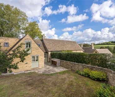 Charming three bedroom cottage in the desirable village of Winson. - Photo 4