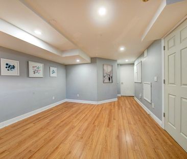 For Lease - 110 Dolce Crescent, Vaughan, Ontario - Photo 2