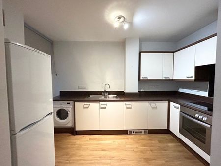 Upper Hinton Road, Bournemouth - Photo 3