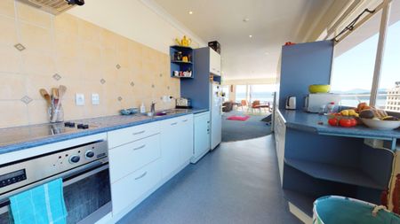 Top of Town - Photo 5