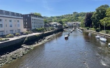 Bridgetown, Totnes - Photo 1