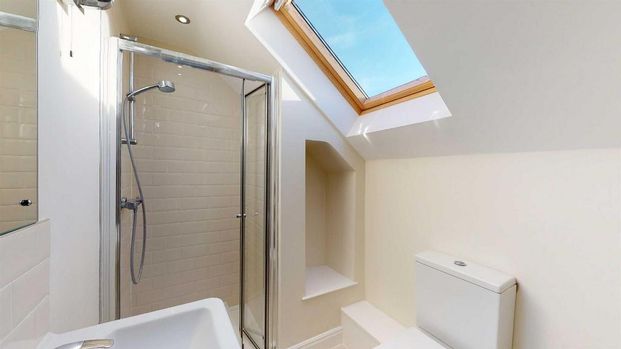 4 bedroom townhouse to rent - Photo 1