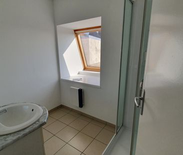 Location Appartement 4 pièces 68m² COUDEKERQUE BRANCHE 59210 - Photo 6