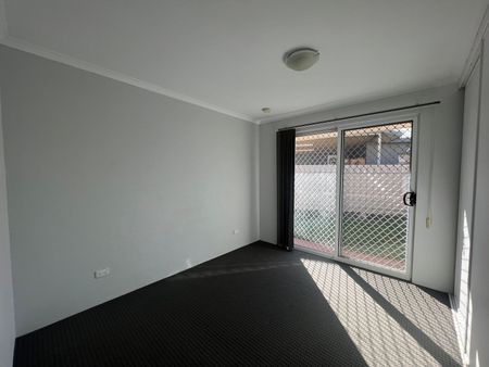 Two Bedroom Unit in Larapinta - Photo 3