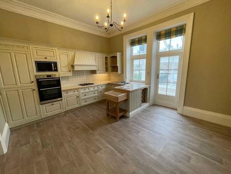 Otley Road, Harrogate, North Yorkshire, HG2 - Photo 3