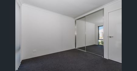 MODERN, LOW-MAINTENANCE LIVING IN THE HEART OF BALDIVIS! - Photo 3