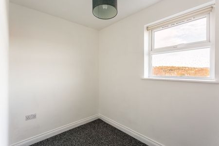 2 Bed Flat, Balfour Road, BN1 - Photo 5