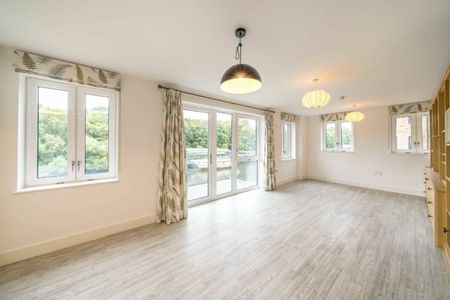 Swan Street, Old Isleworth, TW7 - Photo 3