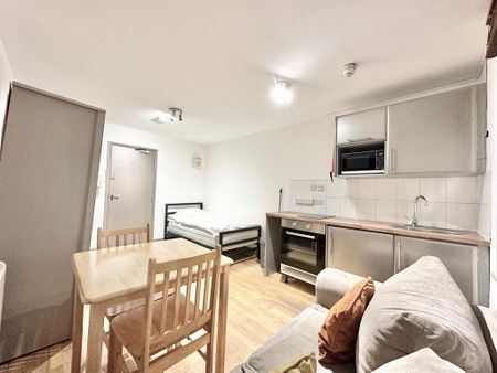 Studio to rent - Photo 2