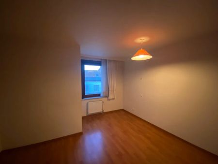 Ruim appartement met 2 slaapkamers te Wakken - Foto 3