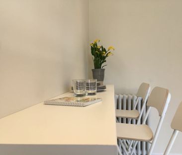 Via Domenico Turazza, Padova, Veneto 35128 - Photo 4