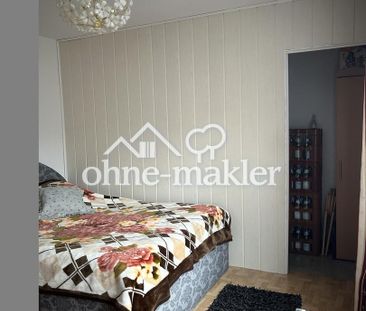 Schön geschnittene 3ZKB-Altbauwohnung mit Balkon im 1. OG in Stadtz... - Photo 3