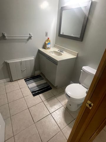 For Lease - 1237 Cedar Street Unit# Bsmt, Oshawa, Ontario - Photo 5