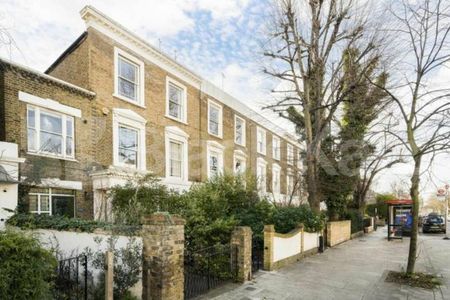A stylish and modern studio apartment set on Southgate Road - Photo 5