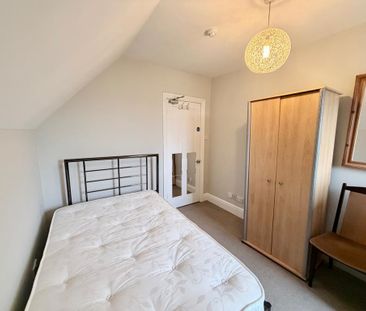1 bedroom in a house share to rent - Photo 6