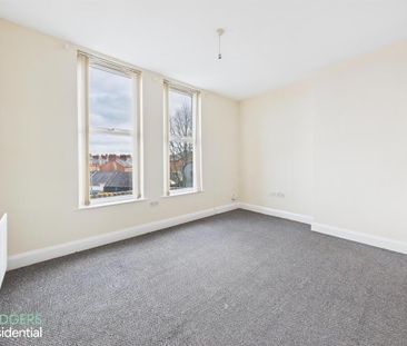 Apt 3, 230 Antrim Road, Belfast, BT15 2AN - Photo 2