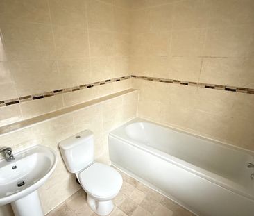 Lancaster Street, Rotherham, Thurnscoe - Photo 5