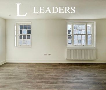 3 bedroom property to rent East Street, Rochford, Essex, SS4 - Photo 1