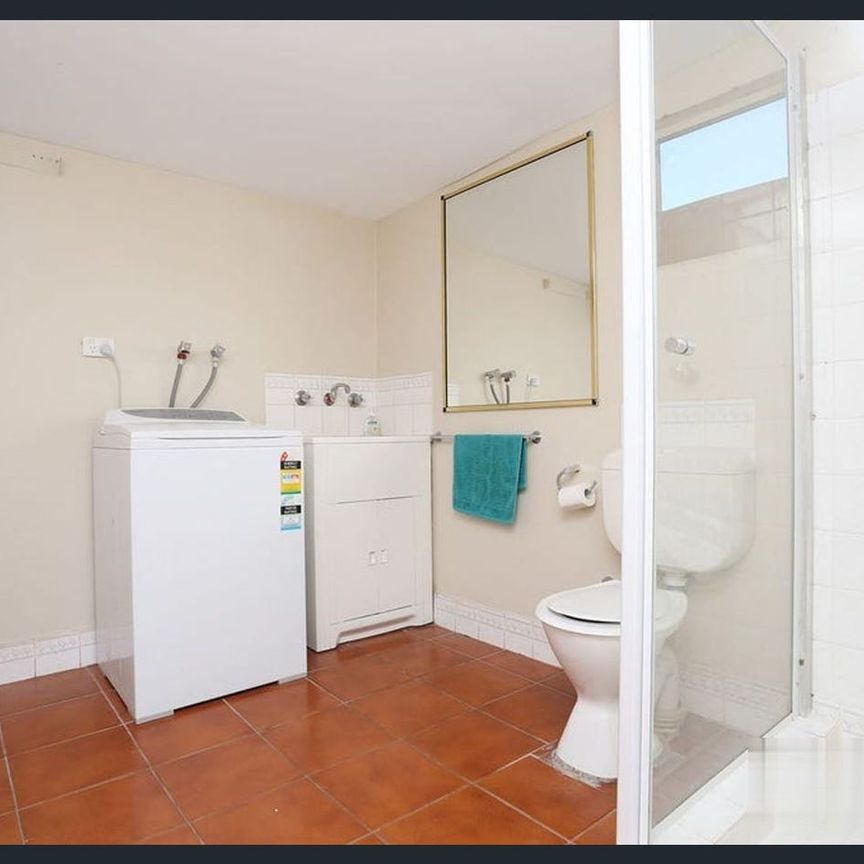 118 Lacey St, Beckenham, WA 6107 - Photo 1