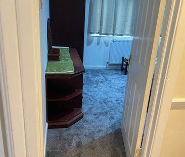 Room in a Shared House, Edgeworth Close, NW4 - Photo 5