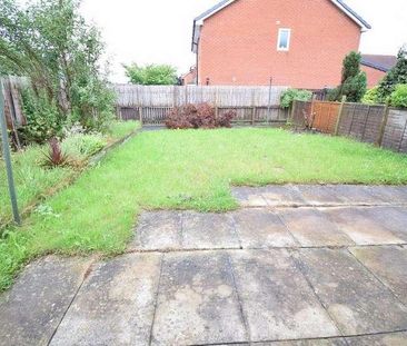 Holly Mede, Ossett, WF5 - Photo 1