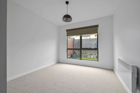 Modern Townhouse Close to the LGH - Photo 3