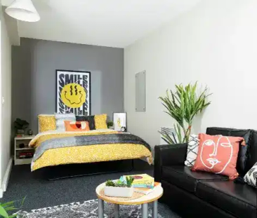 Large Standard Double Ensuite - Photo 1