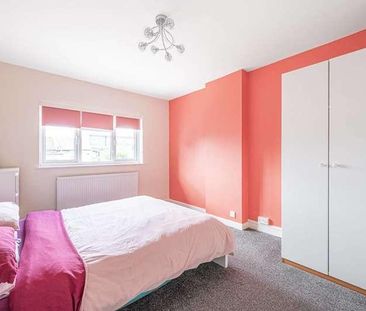 Essex Park, Finchley, N3 - Photo 6