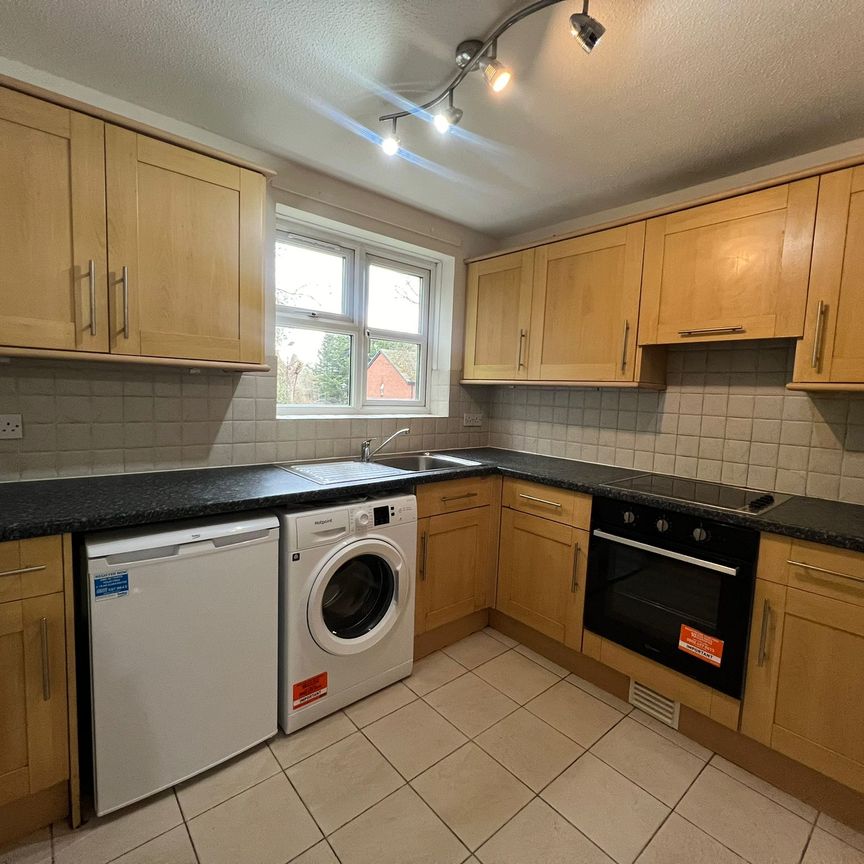Tavistock Road, Yiewsley, West Drayton, UB7 7LZ - Photo 2