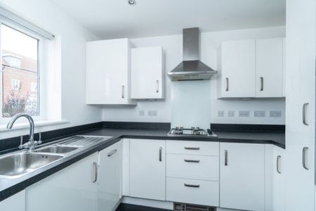 2 Bedroom - Photo 5