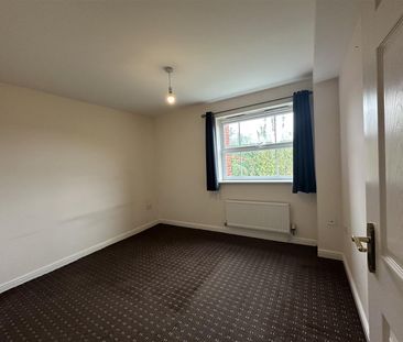 Clarkson Close, Warwickshire, CV11 - Photo 3