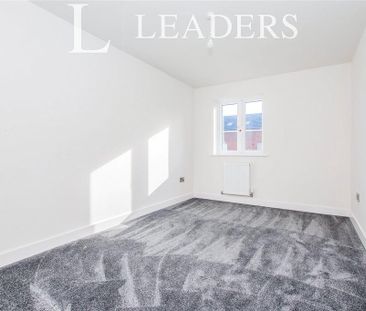 3 bedroom terraced house to rent - Photo 3