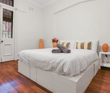 Chippendale - Photo 6